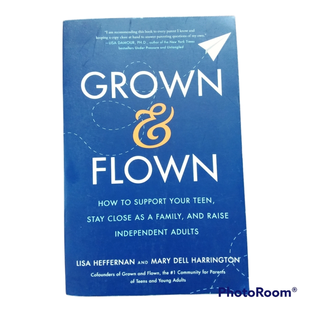 ⭐3/$15 "Grown & Flown: How to Support Your Teen" Book - EUC